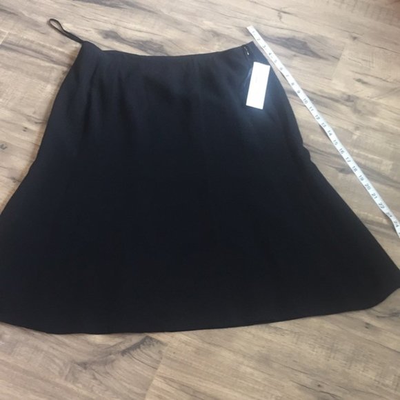 Jones New York Dresses & Skirts - Flare Black Shirt New size 14
